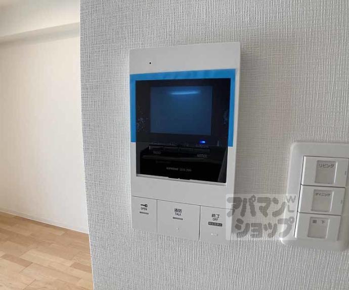 【Ｒｉｖｉｅｒｅ　Ｇａｕｃｈｅ　寺町二条】間取