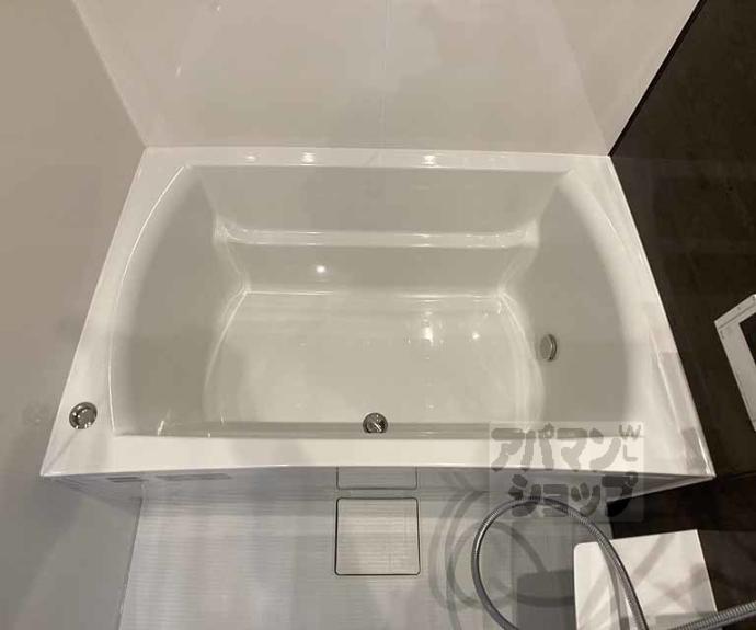 【Ｒｉｖｉｅｒｅ　Ｇａｕｃｈｅ　寺町二条】間取