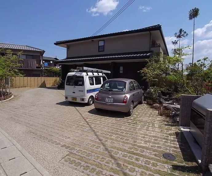 【花のワルツ嵯峨】間取