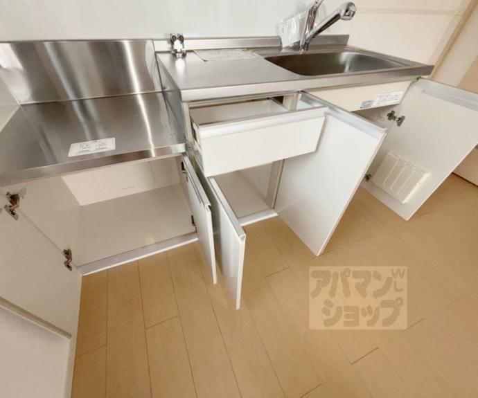 【花のワルツ嵯峨】間取