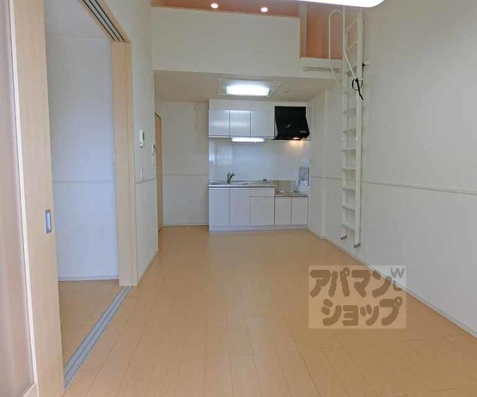 【花のワルツ嵯峨】間取