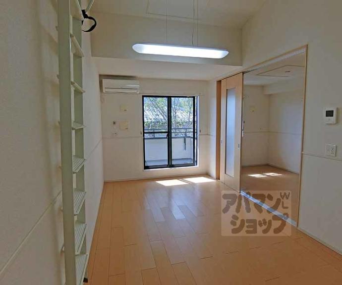 【花のワルツ嵯峨】間取