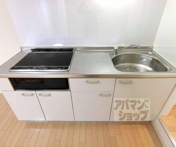 【グランコルベール西院】間取