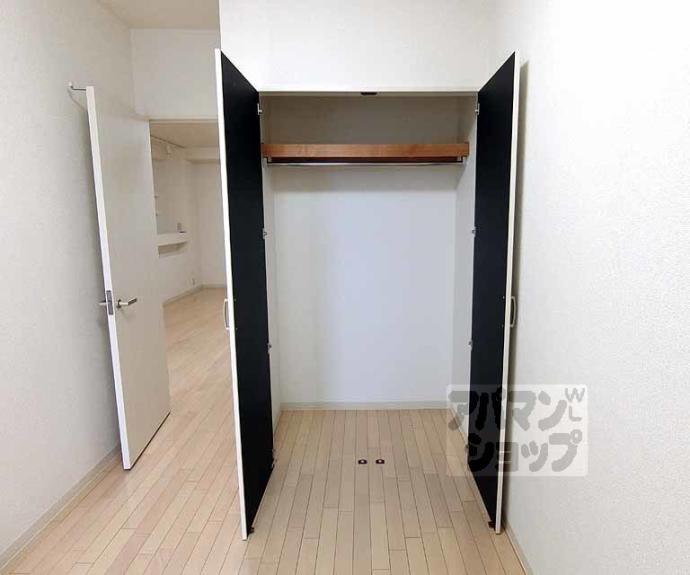 【グランコルベール西院】間取