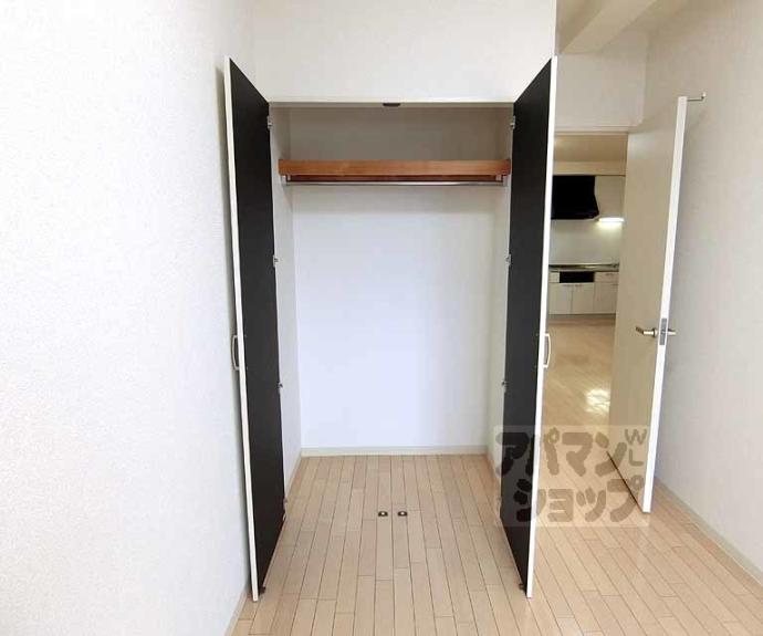 【グランコルベール西院】間取