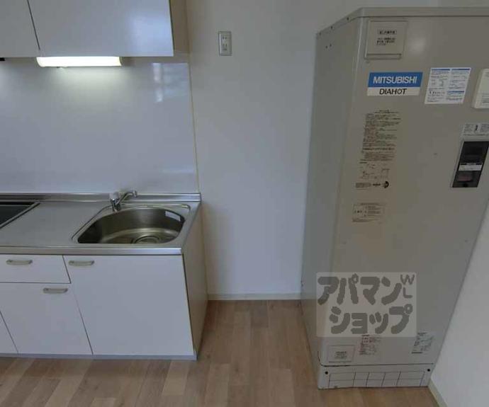 【グランコルベール西院】間取