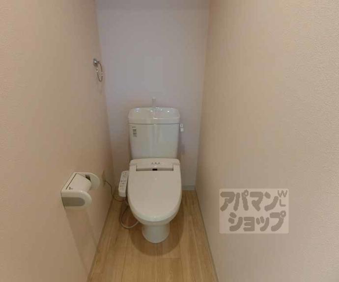 【グランコルベール西院】間取