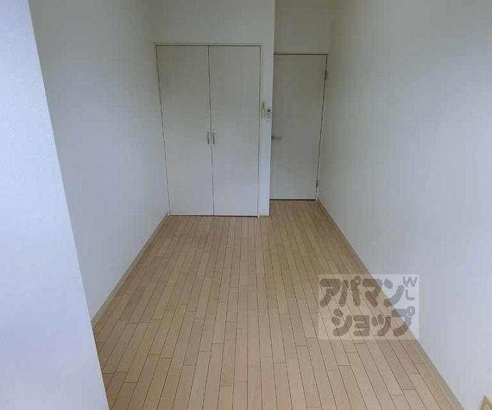 【グランコルベール西院】間取