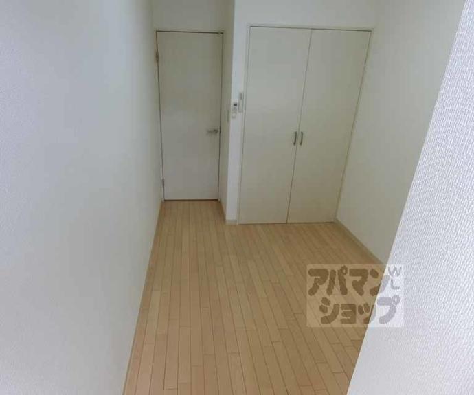 【グランコルベール西院】間取