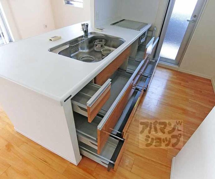 【アトレ西院エルステージ】間取