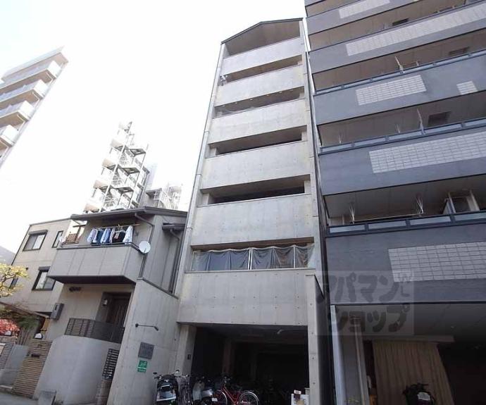 【ＴＨＥ　ＲＥＳＩＤＥＮＣＥ　二条駅北】間取