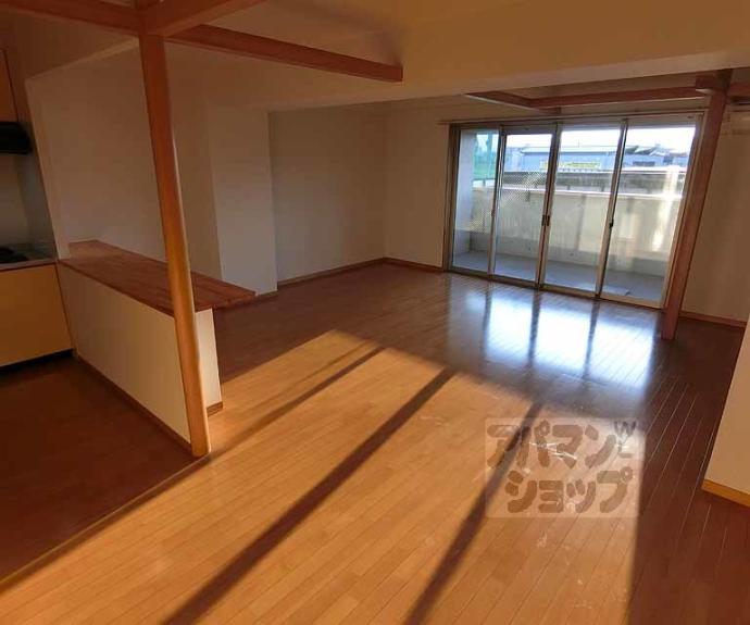 【ＴＨＥ　ＲＥＳＩＤＥＮＣＥ　二条駅北】間取