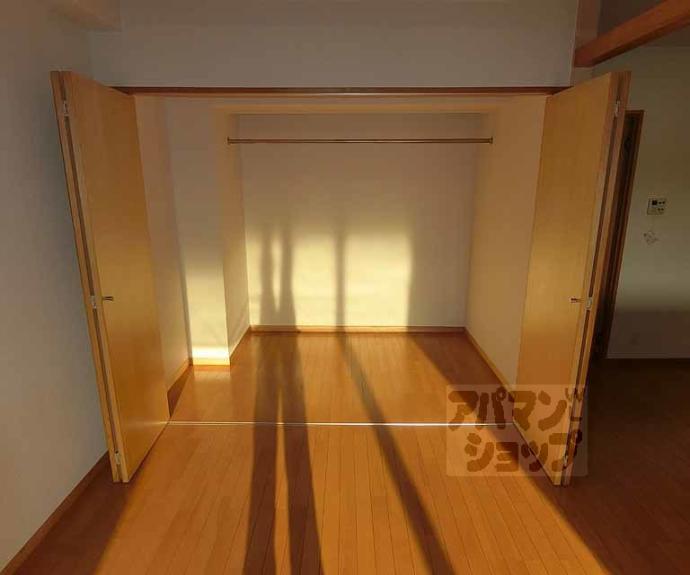 【ＴＨＥ　ＲＥＳＩＤＥＮＣＥ　二条駅北】間取