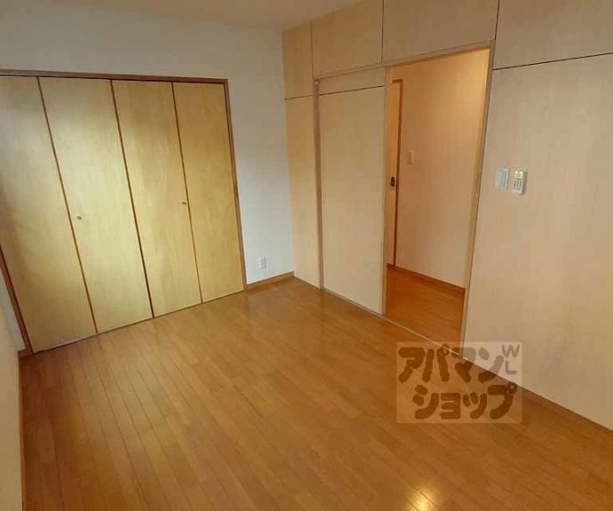 【ＴＨＥ　ＲＥＳＩＤＥＮＣＥ　二条駅北】間取