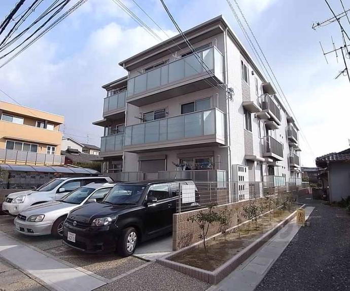 【シャーメゾン太秦天神川西】間取