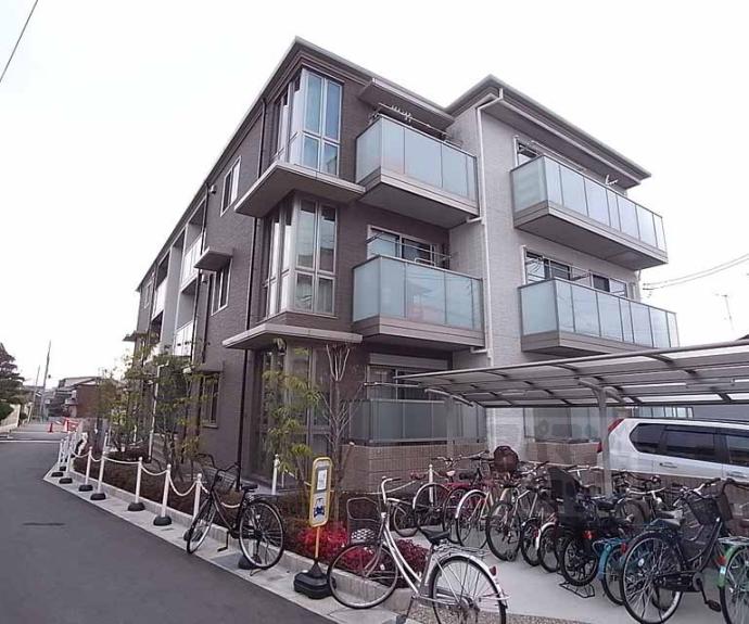 【シャーメゾン太秦天神川西】間取