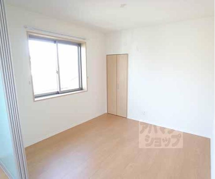 【シャーメゾン太秦天神川西】間取