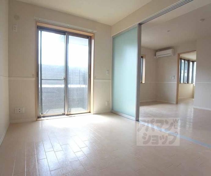 【エスロゼット】間取