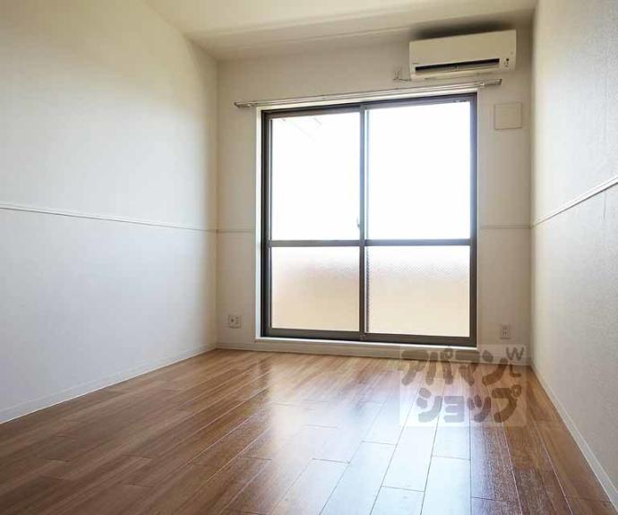 【シュシュパルク・太秦】間取