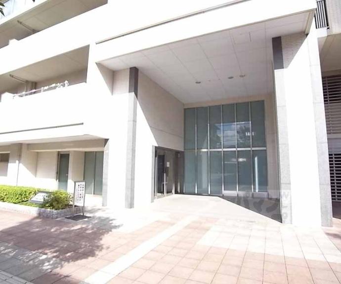 【メイツ西院ラヴィネス】