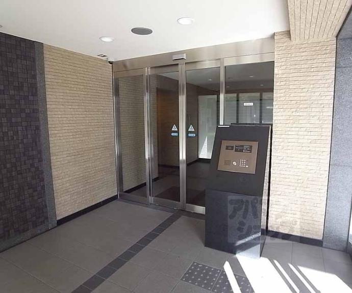 【メイツ西院ラヴィネス】