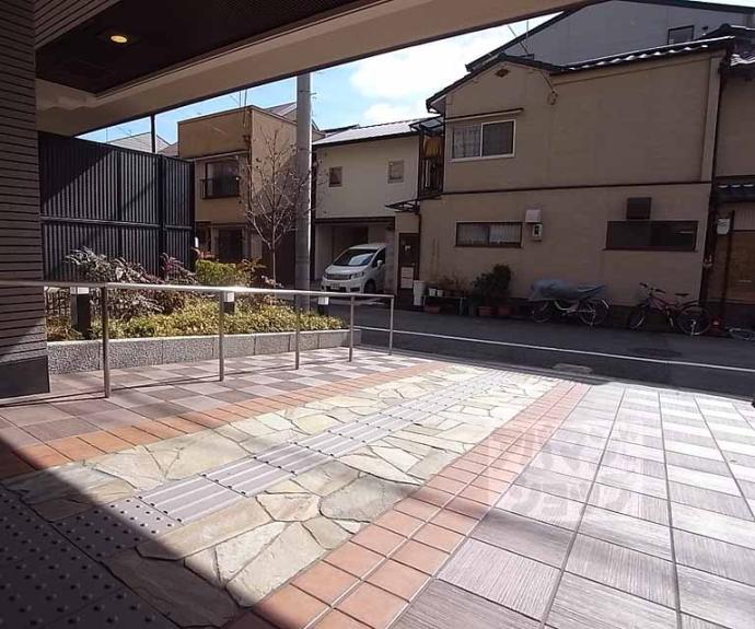 【パデシオン丸太町】