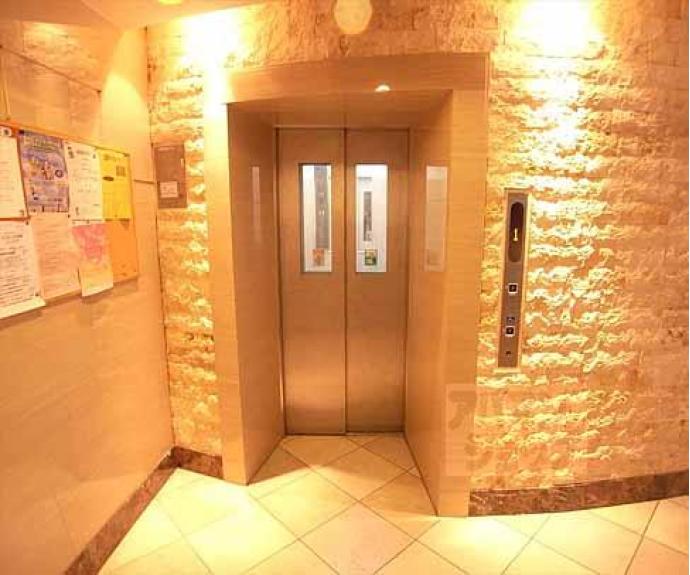 【アンビエント西院ダイヤモンドイースト】間取