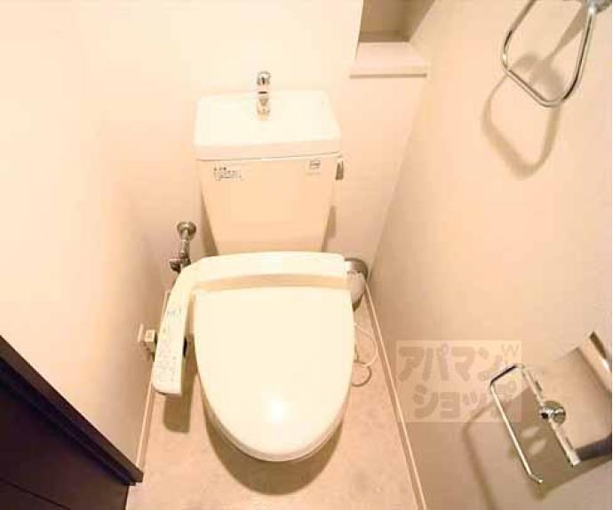 【アンビエント西院ダイヤモンドイースト】間取