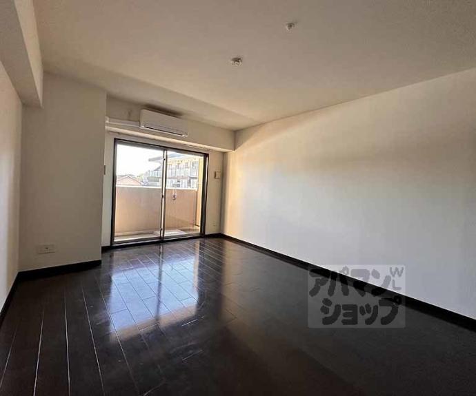 【アスヴェル京都西大路御池】間取