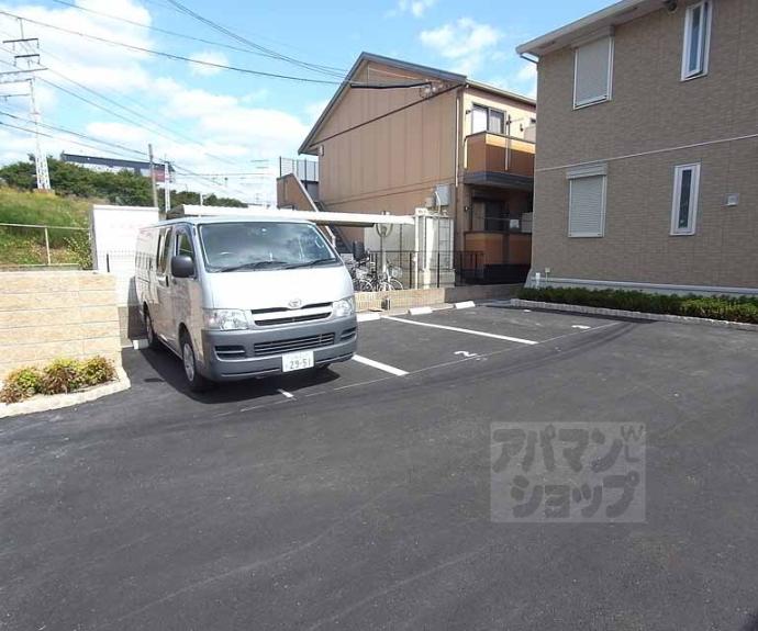 【コンフォート西京極】間取