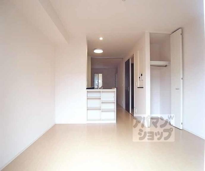 【コンフォート西京極】間取