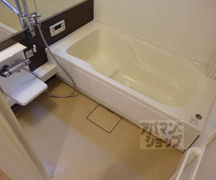 【コンフォート西京極】間取