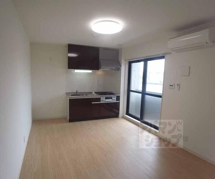 【ＦＩＯＲＥ西院】間取