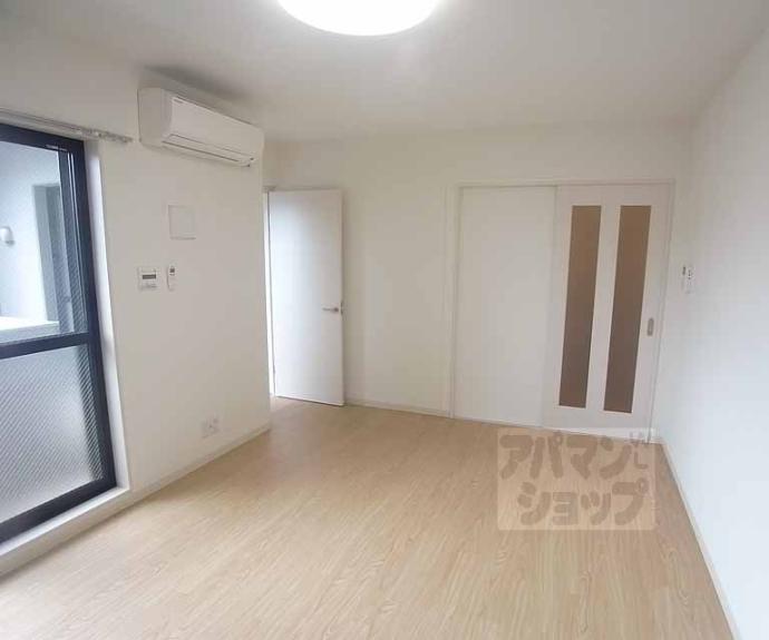 【ＦＩＯＲＥ西院】間取