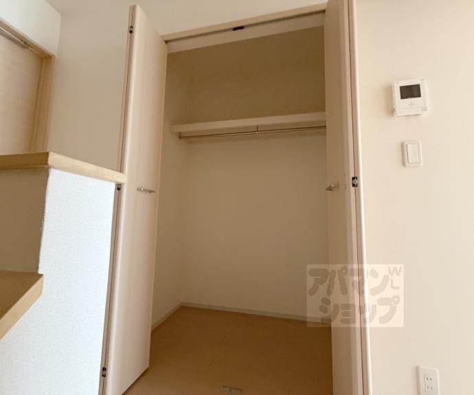 【ネオ　ブルックⅡ】間取