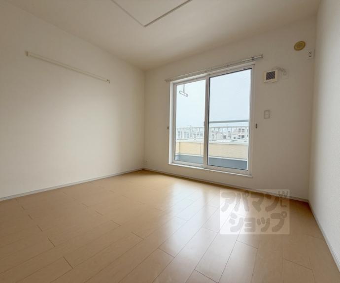 【ネオ　ブルックⅡ】間取