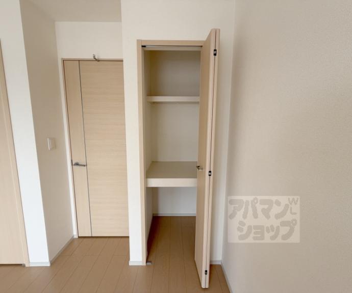 【ネオ　ブルックⅡ】間取