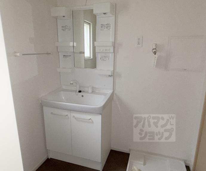 【ネオ　ブルックⅡ】間取