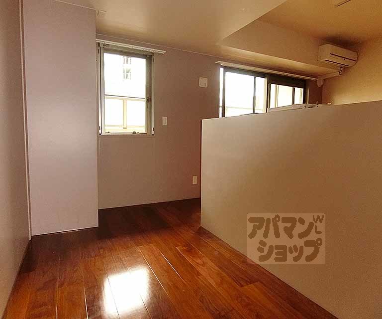 【モンドール西院】間取