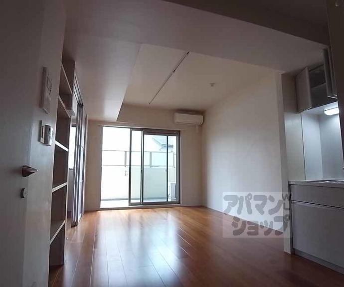 【モンドール西院】間取