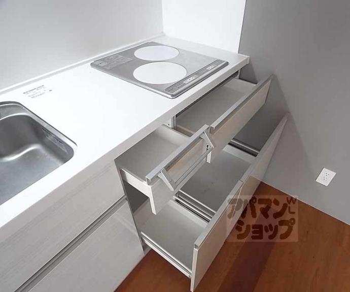 【モンドール西院】間取