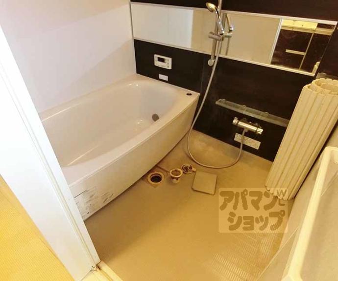 【モンドール西院】間取