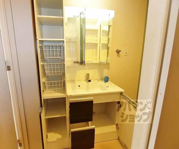 【モンドール西院】間取