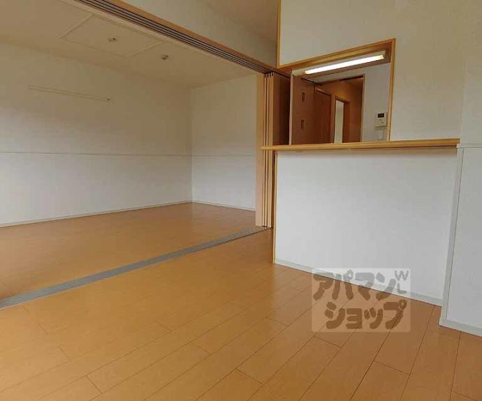 【ＭＥＲＣＩ　ＧＡＲＤＥＮ嵯峨】間取