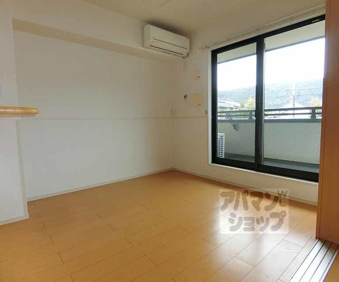 【ＭＥＲＣＩ　ＧＡＲＤＥＮ嵯峨】間取