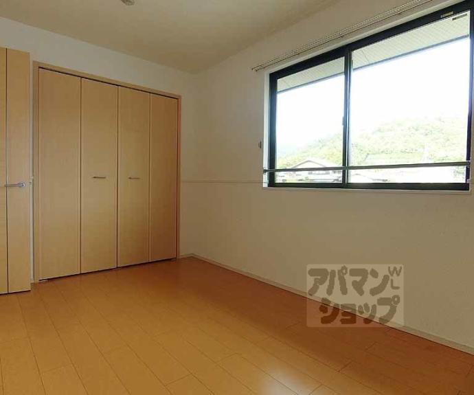 【ＭＥＲＣＩ　ＧＡＲＤＥＮ嵯峨】間取