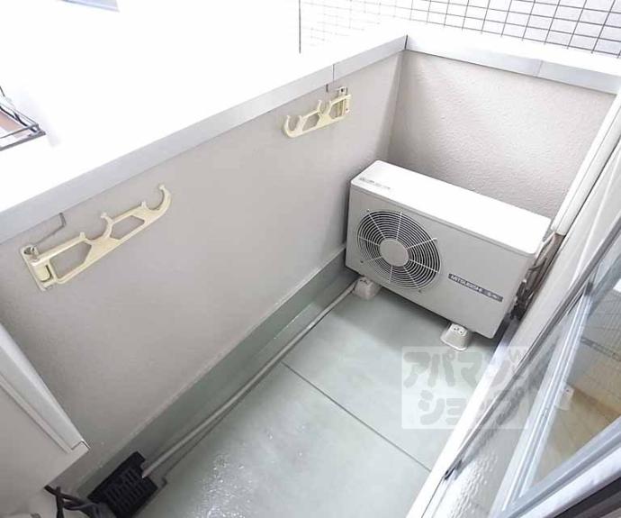 【アモン・ドエル】