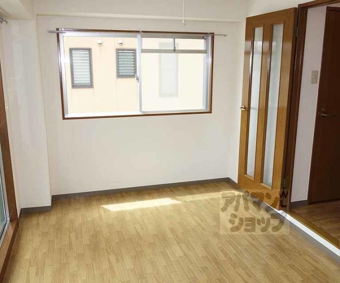 【アモン・ドエル】間取