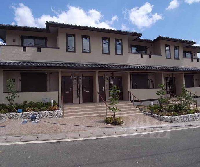 【ロイヤルクレセント】間取