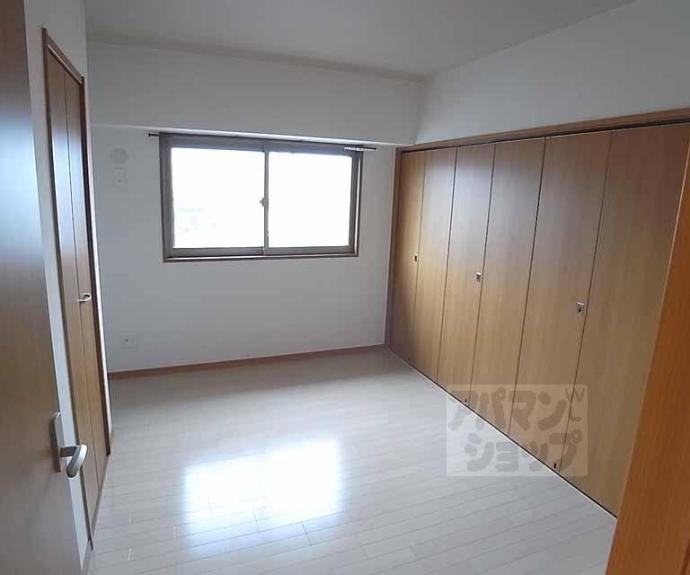 【ディアコート葛野三条】間取